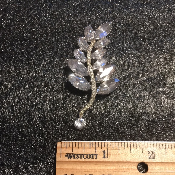 VTG Kramer New York Clear Marquis Rhinestone Pave Silver Brooch Pin Signed - Picture 15 of 16